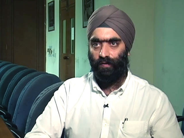 फिट रहे इंडिया : ऊंची हील पहनते वक्त इन बातों का रखें ध्यान