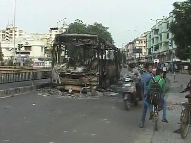 Video : Hardik Patel Asks For Calm on WhatsApp, Gujarat is Tense