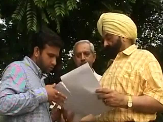 प्राइवेट मेडिकल कॉलेजों में कागजी टीचर, काम कहीं, वेतन कहीं और से