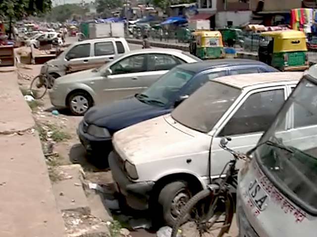 अब फुटपाथ पर न खड़ी करें गाड़ी, 10 सितंबर से होगी बड़ी कार्रवाई