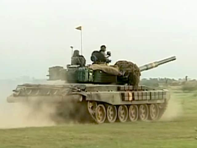 Videos : 1965 की भारत-पाक लड़ाई : मशीनों पर भारी पड़ा जज़्बा, जब फीके पड़ गए अमेरिकी टैंक