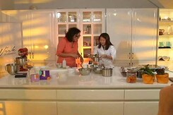 Singapore's Best Sweets with Celebrity Dessert Chef Janice Wong Singapore's Best Sweets with Celebrity Dessert Chef Janice Wong