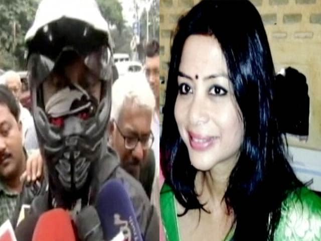 Videos : इंडिया 7 बजे : शीना के असली पिता का चला पता, सिद्धार्थ ने शीना को माना बेटी