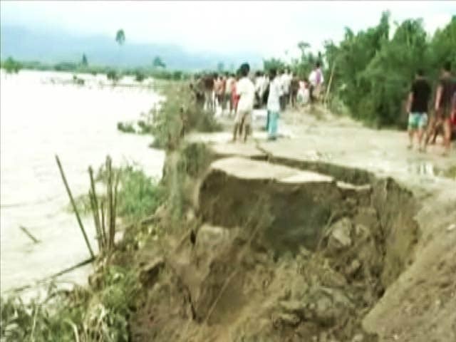 Video : 3 Dead, Over 9 Lakh People Affected as Flood Situation Worsens in Assam
