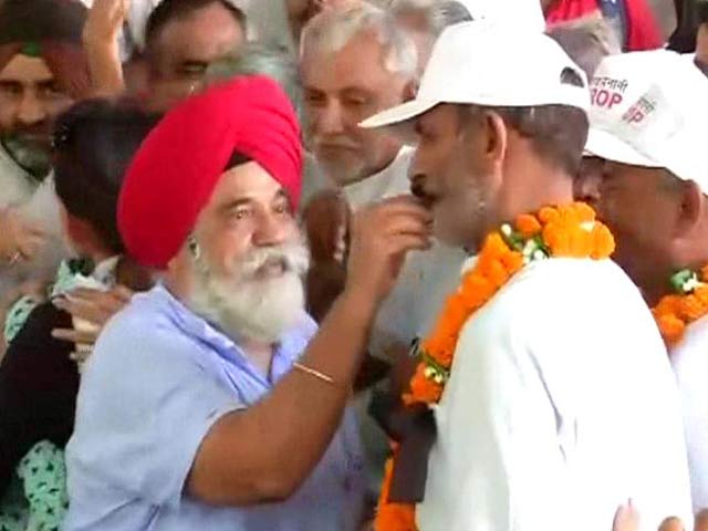 PM Clears Air on OROP. Hunger Strike Over But Stir On PM Clears Air on OROP. Hunger Strike Over But Stir On