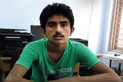 Stuck in India, Pakistani Teen Watched His Father Leave, Waits to go Home Stuck in India, Pakistani Teen Watched His Father Leave, Waits to go Home