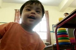 खास बच्चों को गोद लेने में भारतीय दंपत्ति दिखा रहे हैं दिलचस्पी खास बच्चों को गोद लेने में भारतीय दंपत्ति दिखा रहे हैं दिलचस्पी