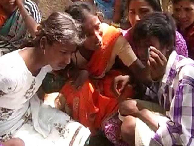 Video : 5 Farmer Suicides in KCR's District, Telangana Yet to Declare Drought