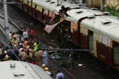 12 Convicted for 2006 Mumbai Train Blasts That Killed 189 12 Convicted for 2006 Mumbai Train Blasts That Killed 189
