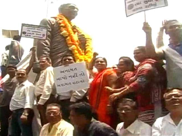 Video : Gujarat's Caste Divide: Back to The Future
