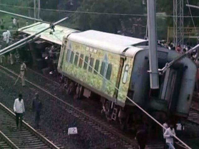 कर्नाटक में ट्रेन हादसा, 2 लोगों की मौत, 7 घायल