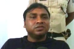 जीतनराम मांझी के छोटे बेटे को पुलिस ने हिरासत में लिया जीतनराम मांझी के छोटे बेटे को पुलिस ने हिरासत में लिया