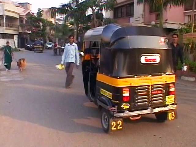 'ऑटो परमिट चाहिए तो मराठी भाषा आना जरूरी'