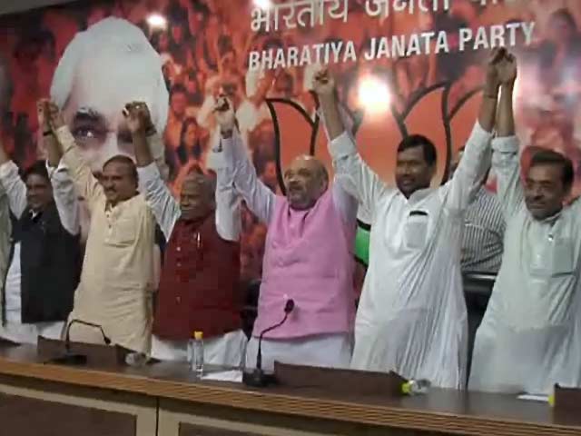 इंडिया 7 बजे : बीजेपी से नाराज आरएलएसपी, 'चर्चा जारी है, तो लिस्ट क्यों?'