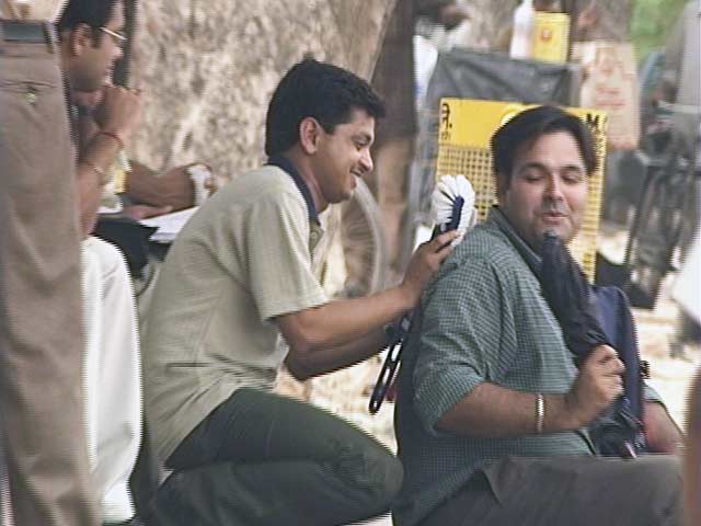 Hey! Can You Please Scratch My Back?