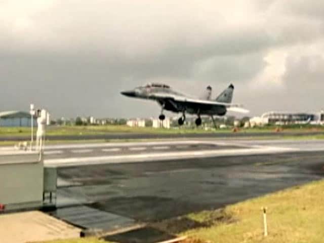 Video : Why a MiG-29K Fighter Jet Only Needs a 200 Metres Runway