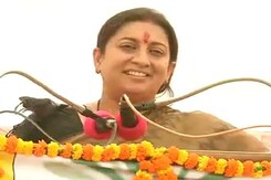 Union Minister Smriti Irani Dares Rahul Gandhi to Send Her to Jail Union Minister Smriti Irani Dares Rahul Gandhi to Send Her to Jail