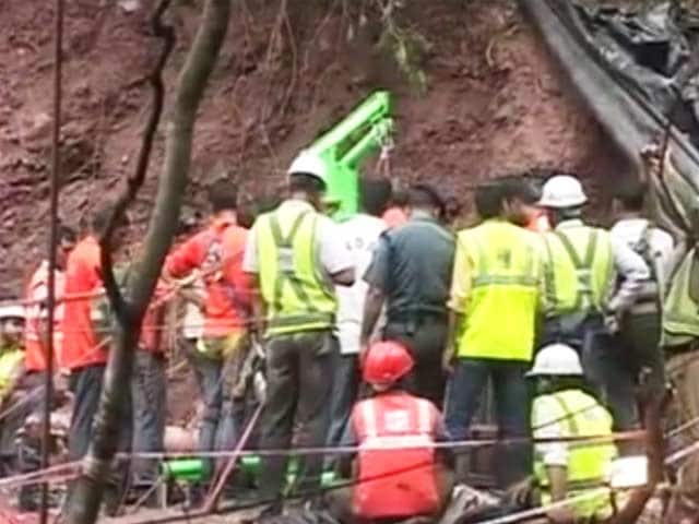 Video : Rescued After Over 200 Hours in Tunnel