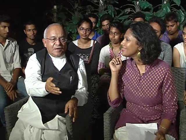 Centre's Hindi Push: Inclusive or Imposing?