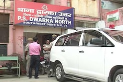 सोमनाथ को केजरीवाल की नसीहत, 'पुलिस को सहयोग करें सोमनाथ' सोमनाथ को केजरीवाल की नसीहत, 'पुलिस को सहयोग करें सोमनाथ'