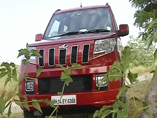 रफ्तार : एकोस्पोर्ट और डस्टर से TUV300 की टक्कर