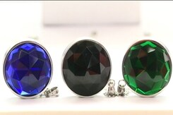 पेंडेंट को ब्लूटूथ से फोन से जोड़ें, जो भेजेगा परिवार को जानकारी पेंडेंट को ब्लूटूथ से फोन से जोड़ें, जो भेजेगा परिवार को जानकारी