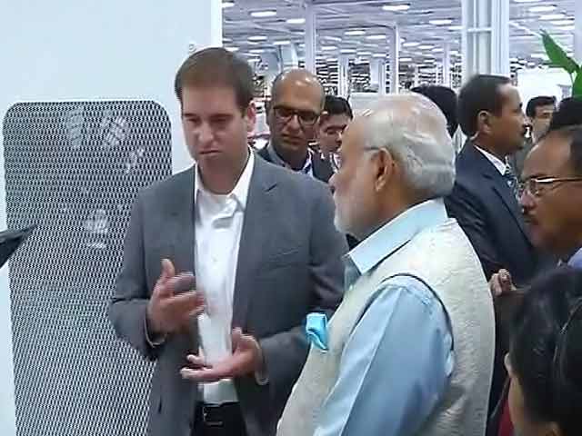 PM Modi Visits Electric Car Maker Tesla Motors