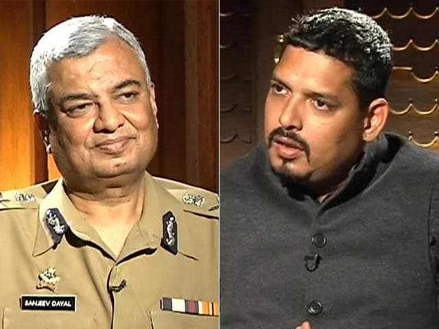 Video : Maharashtra's Top Cop Sanjeev Dayal Comes Out in Support of Rakesh Maria