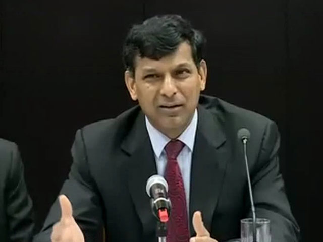 इंडिया 7 बजे : रघुराम राजन के रेपो रेट में कटौती करते ही सस्ते हो रहे हैं बैंक लोन