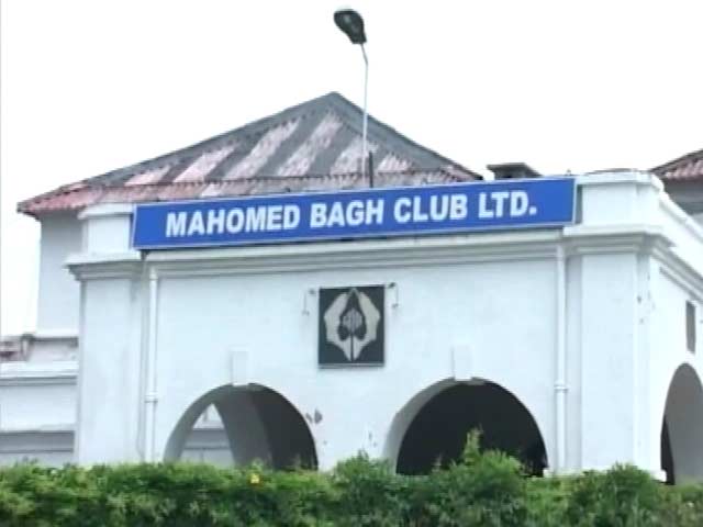 एमबी क्लब को राज्यपाल की चिट्ठी, 'पहनावे का नियम बदले क्लब'