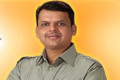 खबरों की खबर : महाराष्ट्र में कोल्ड ड्रिंक पर भी सरचार्ज खबरों की खबर : महाराष्ट्र में कोल्ड ड्रिंक पर भी सरचार्ज