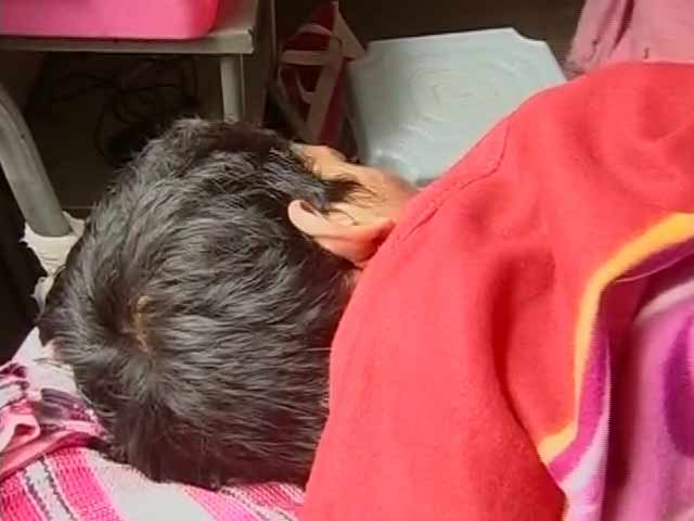 छात्र ने की खुदकुशी की कोशिश, स्कूल की तीसरी मंजिल से लगाई छलांग