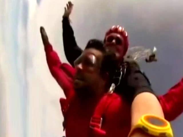 Video : Why This Lawmaker Jumped From 13,000 Feet