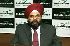 Buy Tata Motors, Target Price Rs 497: IndiaNivesh Securities Buy Tata Motors, Target Price Rs 497: IndiaNivesh Securities