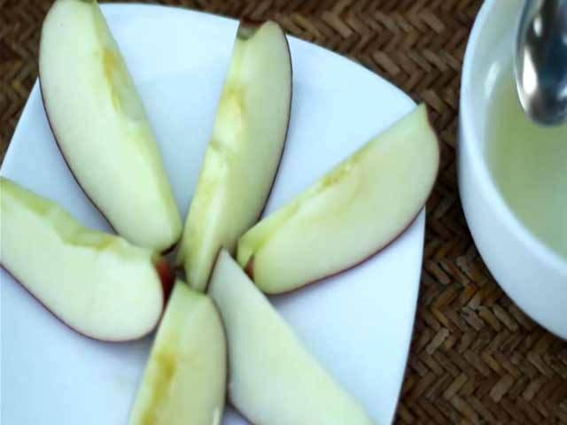 Kitchen Hack: How to Prevent Fruits from Turning Brown