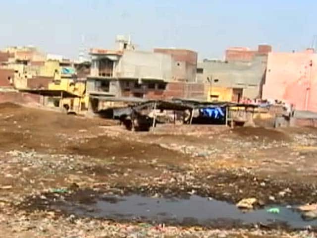 Videos : बनेगा स्वच्छ इंडिया : मेरठ की रौनकपुर बस्ती के लोगों का दर्द
