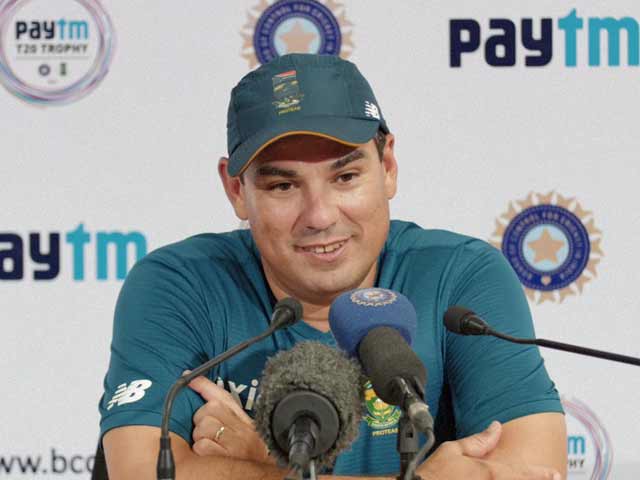 Video : We Can't Get Cocky vs India: South Africa Coach Russell Domingo