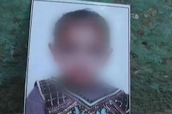 4-Year-Old Girl Raped, Found Abandoned in Delhi 4-Year-Old Girl Raped, Found Abandoned in Delhi