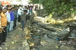 2 Dead, 5 Injured After Wall of Flyover Collapses in Bhopal 2 Dead, 5 Injured After Wall of Flyover Collapses in Bhopal