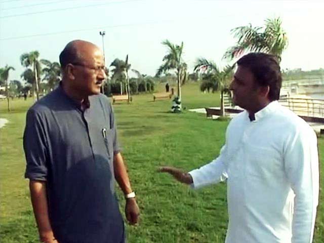 'Talk Less on Facebook': Akhilesh Yadav's Advice For PM Modi