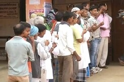 Bihar Elections Phase 2: 55 Per Cent Vote Amid Maoist Threat Bihar Elections Phase 2: 55 Per Cent Vote Amid Maoist Threat