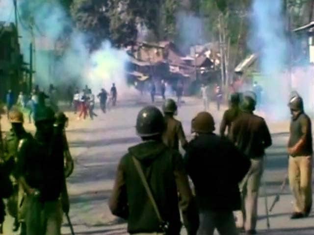 Videos : जम्मू-कश्मीर में जाहिद की हत्या के बाद तनाव बढ़ा