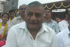 Dalit Children Deaths: Union Minister VK Singh's 'Dog' Remark Sparks Controversy Dalit Children Deaths: Union Minister VK Singh's 'Dog' Remark Sparks Controversy