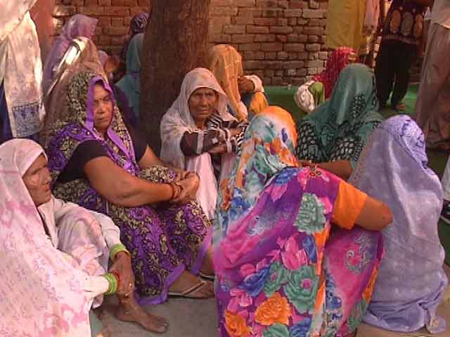 Videos : वल्‍लभगढ़ में दलितों की हत्‍या पर राजनीति हुई तेज