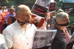 Sahitya Akademi Condemns Kalburgi Killing, Urges Writers to Take Back Awards Sahitya Akademi Condemns Kalburgi Killing, Urges Writers to Take Back Awards
