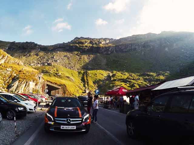 Video : A Once in a Lifetime Experience: Driving Down the Transfagarasan Highway