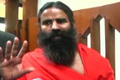 दाल पर रामदेव की बेतुकी सलाह दाल पर रामदेव की बेतुकी सलाह