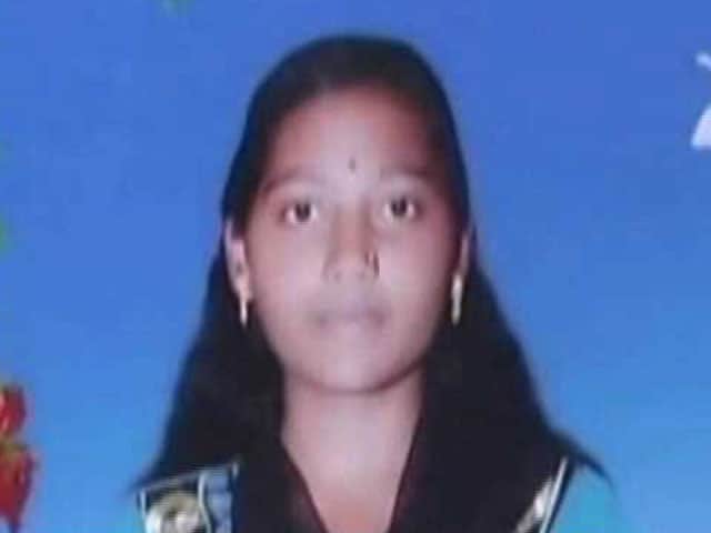 Video : No Money For Bus Ride to School, Farmer's Daughter Commits Suicide
