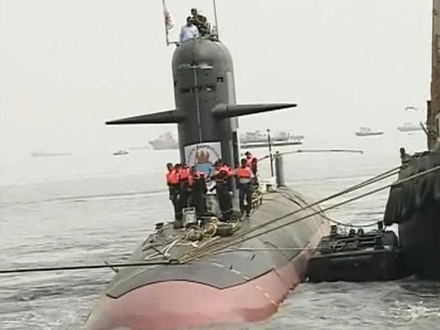 INS Kalvari, First of Scorpene Class Submarines, Tests Water