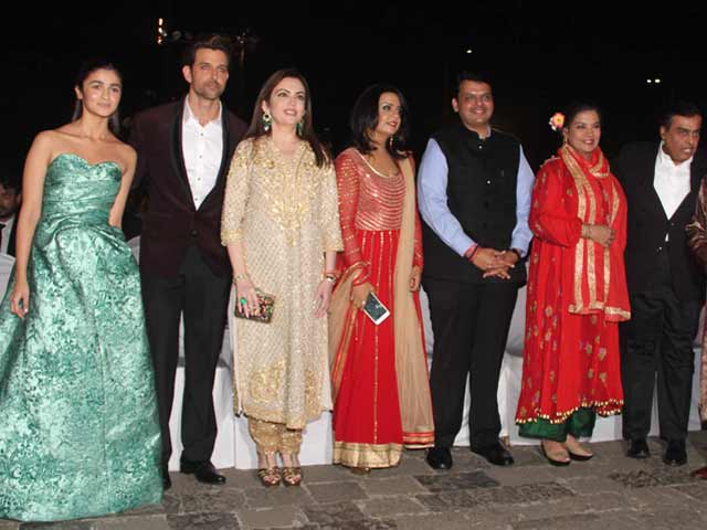 Video : A-Listers at Opening Ceremony of Mumbai Film Festival